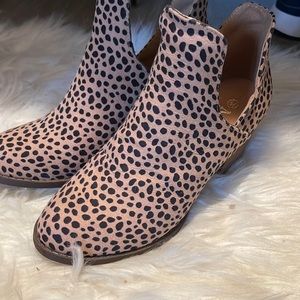 leopard print boots with heel